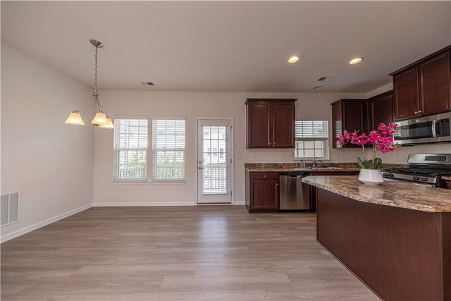 2801 Pointe View Dr, Adams Twp, PA 16046