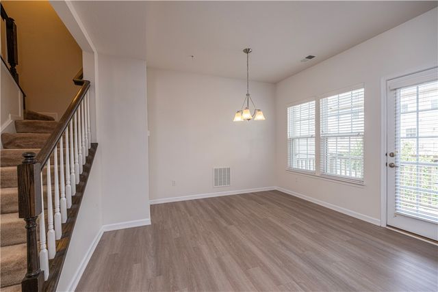 2801 Pointe View Dr, Adams Twp, PA 16046