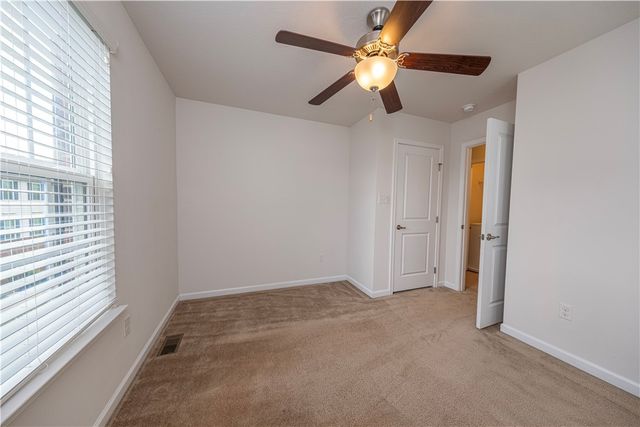 2801 Pointe View Dr, Adams Twp, PA 16046