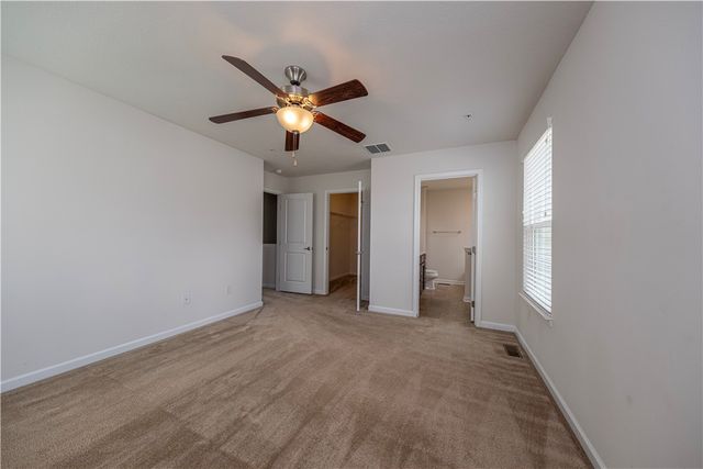 2801 Pointe View Dr, Adams Twp, PA 16046