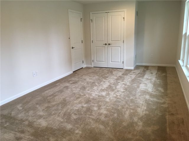 2801 Pointe View Dr, Adams Twp, PA 16046