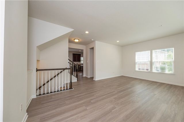 2801 Pointe View Dr, Adams Twp, PA 16046