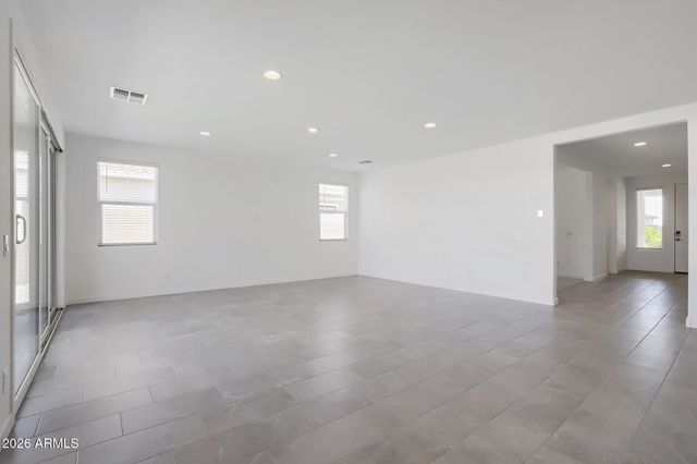 25456 N 176TH Avenue, Surprise, AZ 85387