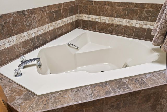 11955 Highland Road NW, Elk River, MN 55330