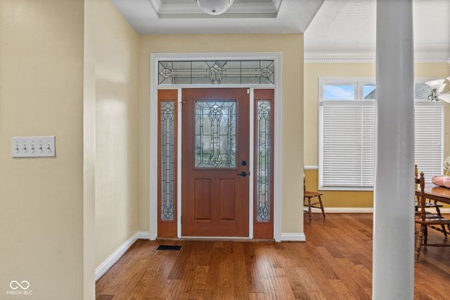 5312 Brooks Bend, Greenwood, IN 46143