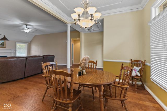 5312 Brooks Bend, Greenwood, IN 46143