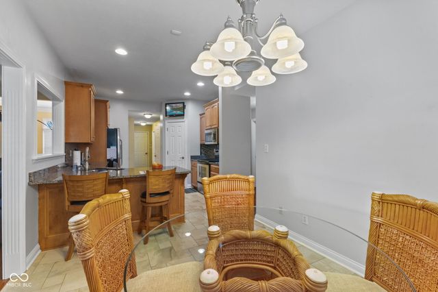 5312 Brooks Bend, Greenwood, IN 46143