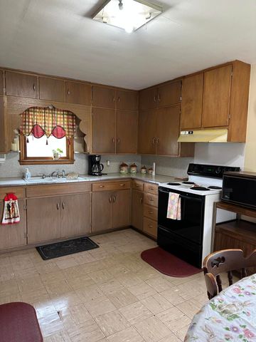 449478 E 290 Road, Afton, OK 74331