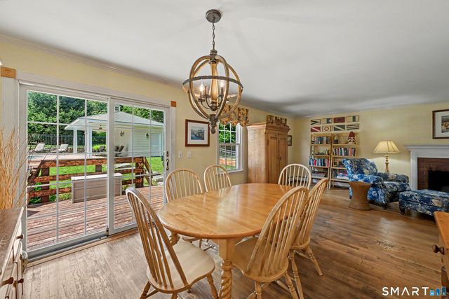 100 Sherley Place, Fairfield, CT 06825