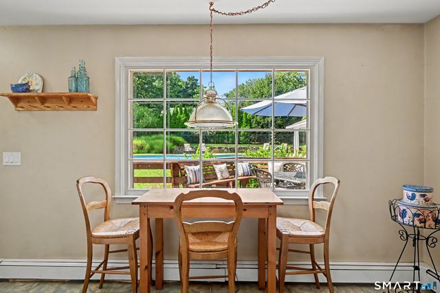 100 Sherley Place, Fairfield, CT 06825