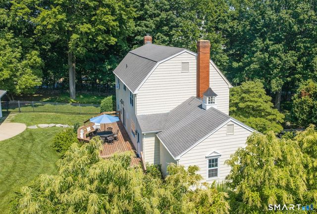100 Sherley Place, Fairfield, CT 06825