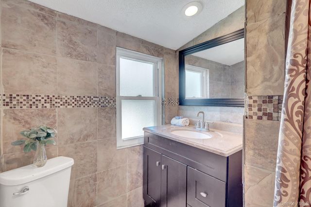 5 2nd Place, Roosevelt, NY 11575