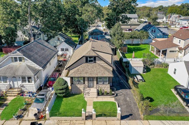 5 2nd Place, Roosevelt, NY 11575