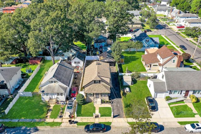 5 2nd Place, Roosevelt, NY 11575