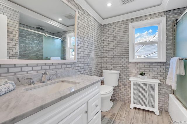 5 2nd Place, Roosevelt, NY 11575