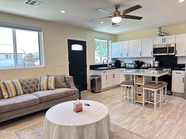 6508 Dannyboyar Street, West Hills, CA 91307