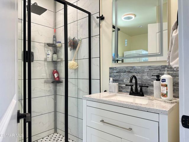 6508 Dannyboyar Street, West Hills, CA 91307