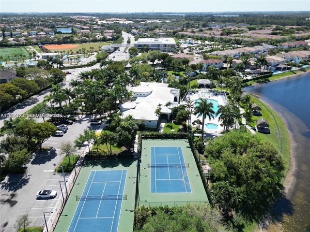 11501 NW 89th St 105, Doral, FL 33178