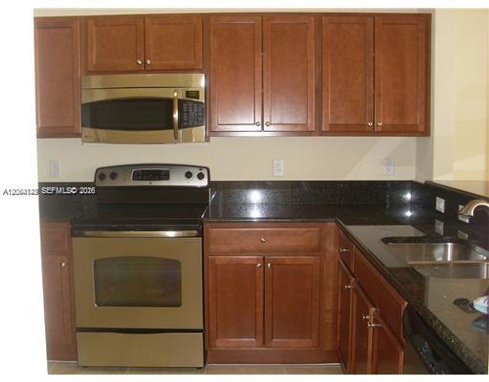 11501 NW 89th St 105, Doral, FL 33178