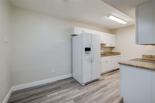 1600 BIG TREE ROAD H3, South Daytona, FL 32119