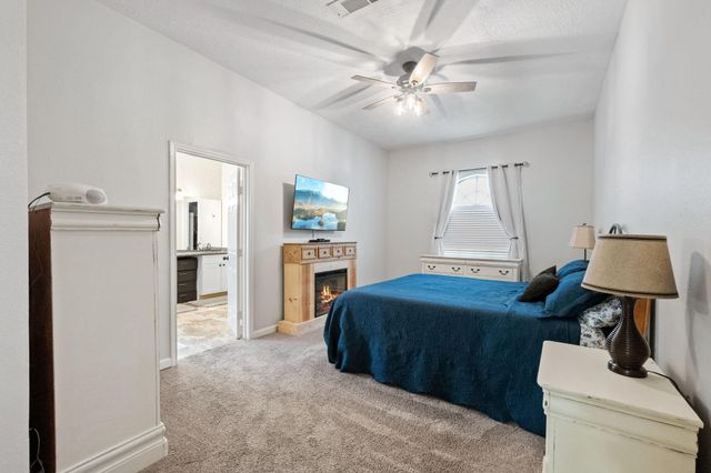 5809 Cajun Way, Baytown, TX 77523