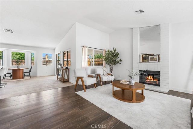 3839 Eclipse, Palmdale, CA 93550