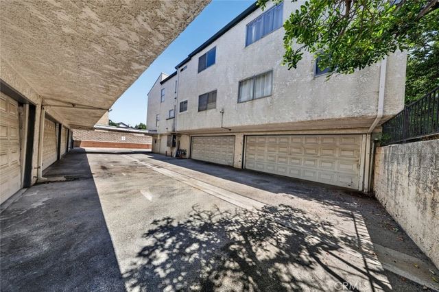 9540 Sepulveda 11, North Hills, CA 91343