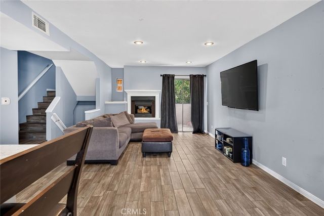 9540 Sepulveda 11, North Hills, CA 91343