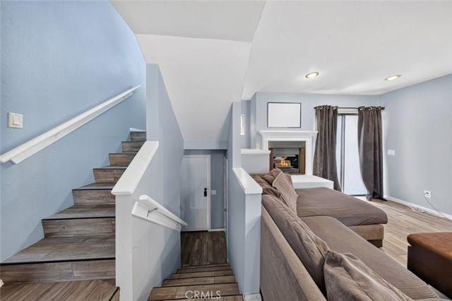 9540 Sepulveda 11, North Hills, CA 91343