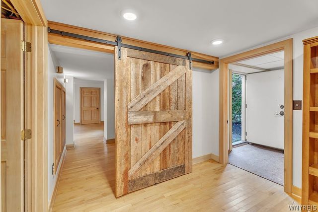 7015 S Abbott Rd, Boston, NY 14075