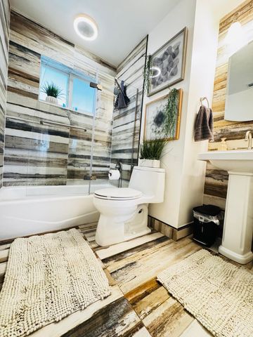 7161 Sheridan Street, Hollywood, FL 33024