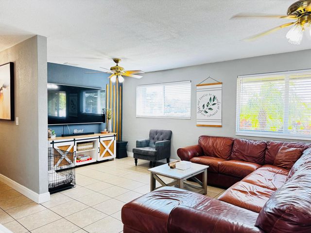 7161 Sheridan Street, Hollywood, FL 33024