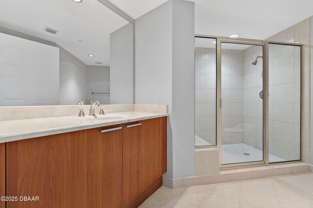 231 Riverside Dr Unit 2209, Holly Hill, FL 32117