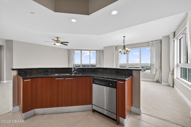 231 Riverside Dr Unit 2209, Holly Hill, FL 32117