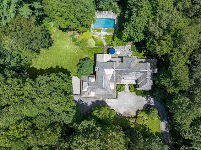 16 Miller's Mill Road, Bedford, NY 10506