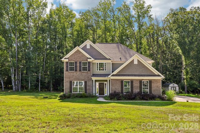 207 Barra Drive, Waxhaw, NC 28173