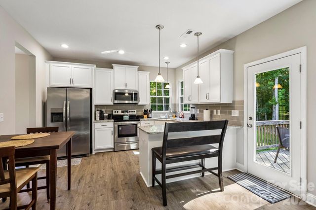 207 Barra Drive, Waxhaw, NC 28173