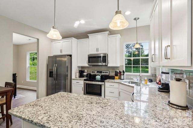 207 Barra Drive, Waxhaw, NC 28173