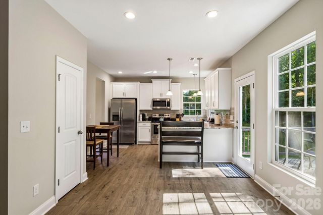 207 Barra Drive, Waxhaw, NC 28173