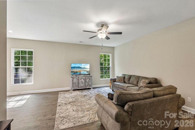 207 Barra Drive, Waxhaw, NC 28173