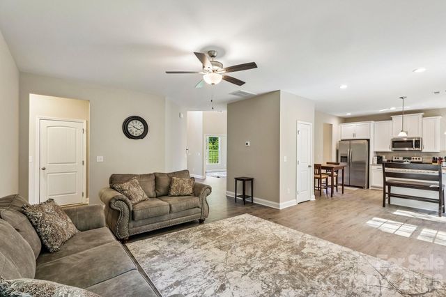 207 Barra Drive, Waxhaw, NC 28173