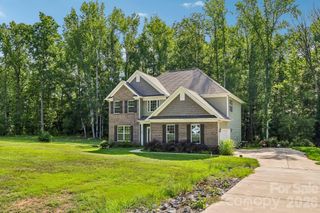 207 Barra Drive, Waxhaw, NC 28173