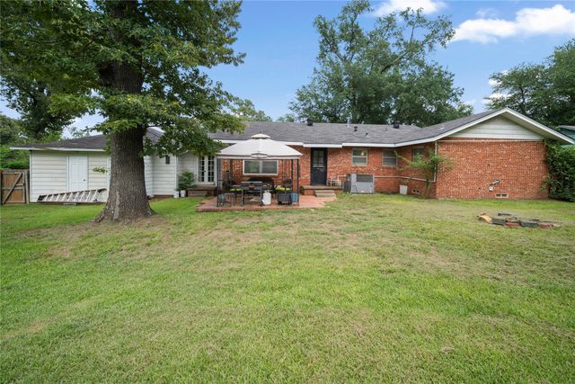 2717 Crestview Street, Tyler, TX 75701