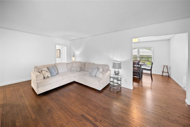 2717 Crestview Street, Tyler, TX 75701