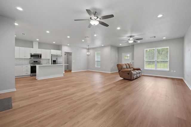28071 Ivy Oaks Lane, Splendora, TX 77372