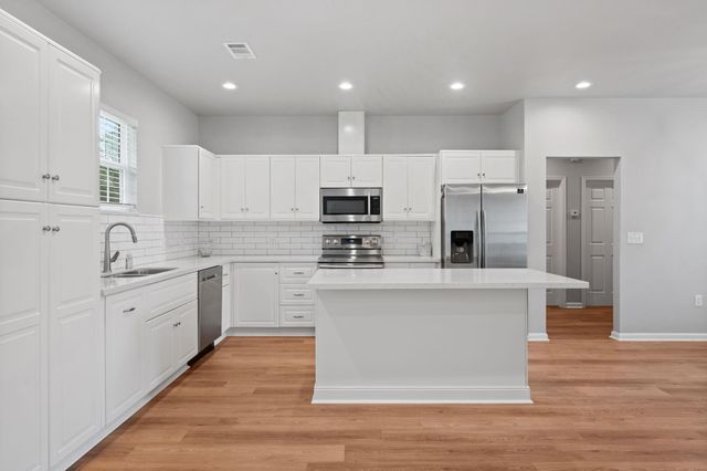 28071 Ivy Oaks Lane, Splendora, TX 77372