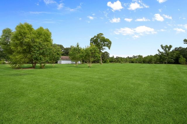 28071 Ivy Oaks Lane, Splendora, TX 77372