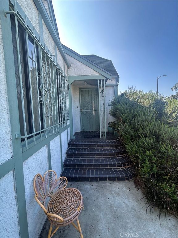 544 W 112th, Los Angeles, CA 90044 — photo 3