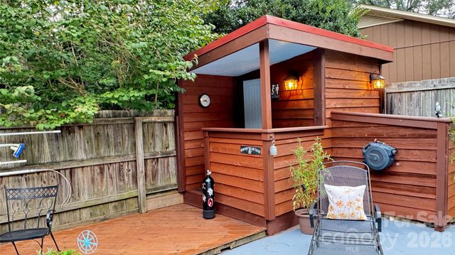 114 Rustic Hills Circle, Bessemer City, NC 28016