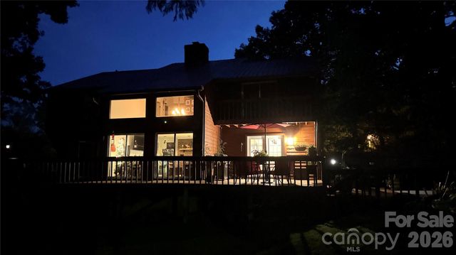 114 Rustic Hills Circle, Bessemer City, NC 28016